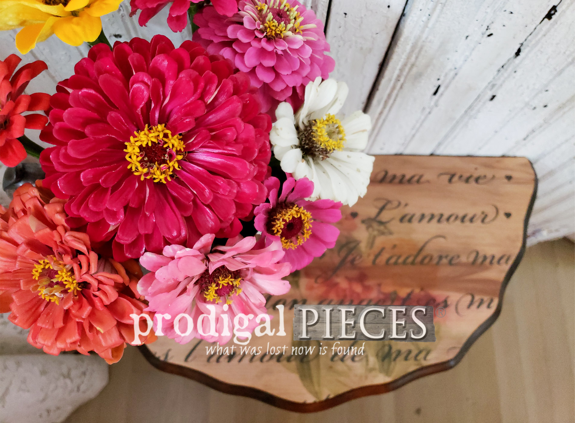 Featured Damaged Table Repair the Easy Way by Larissa of Prodigal Pieces | prodigalpieces.com