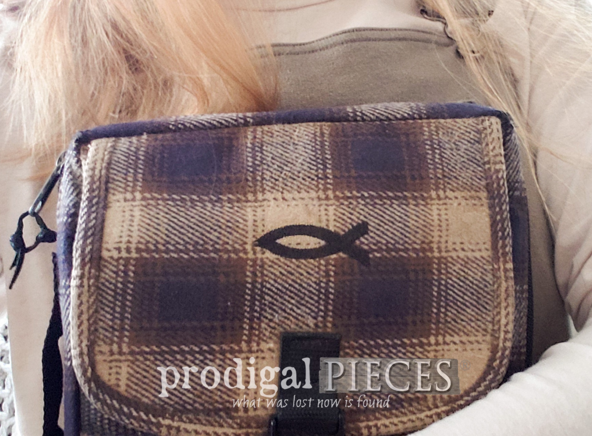 Featured I am an Overcomer ~ Fighting doubt, fear, and insecurities durinLg difficult times of life by Larissa of Prodigal Pieces | prodigalpieces.com #prodigalpieces #faith #healing #health #finances #peace