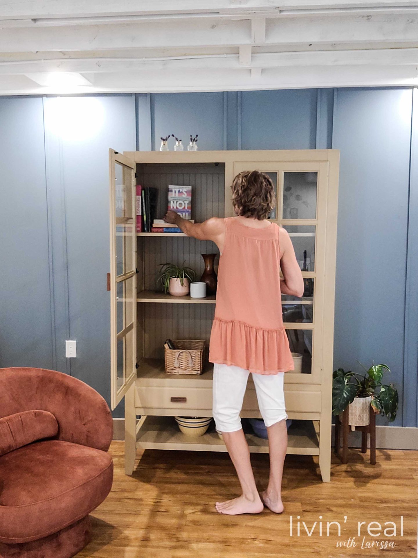 Larissa with Open Cabinet | livinrealwithlarissa.com #livinrealwithlarissa Larissa with Open Cabinet | livinrealwithlarissa.com #livinrealwithlarissa